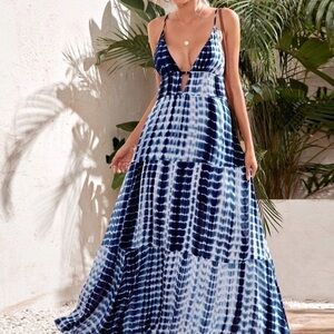 Ruffle hem tie dye maxi dress